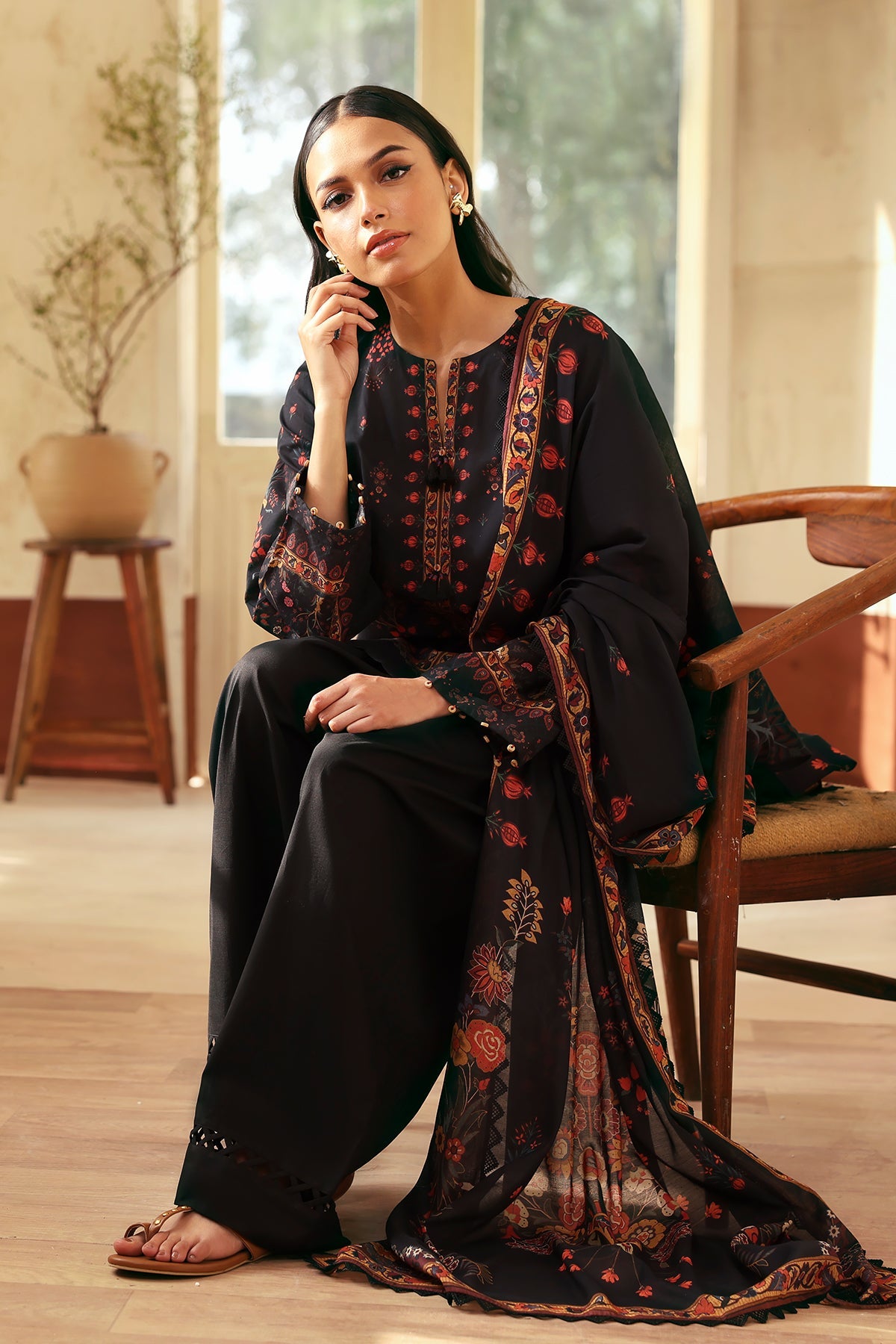 Sahar | Selene 25 | Royal Noir by Maria Faisal - Registered Vendor of : Sahar - type : Ladies Clothes - 100% original wedding dresses