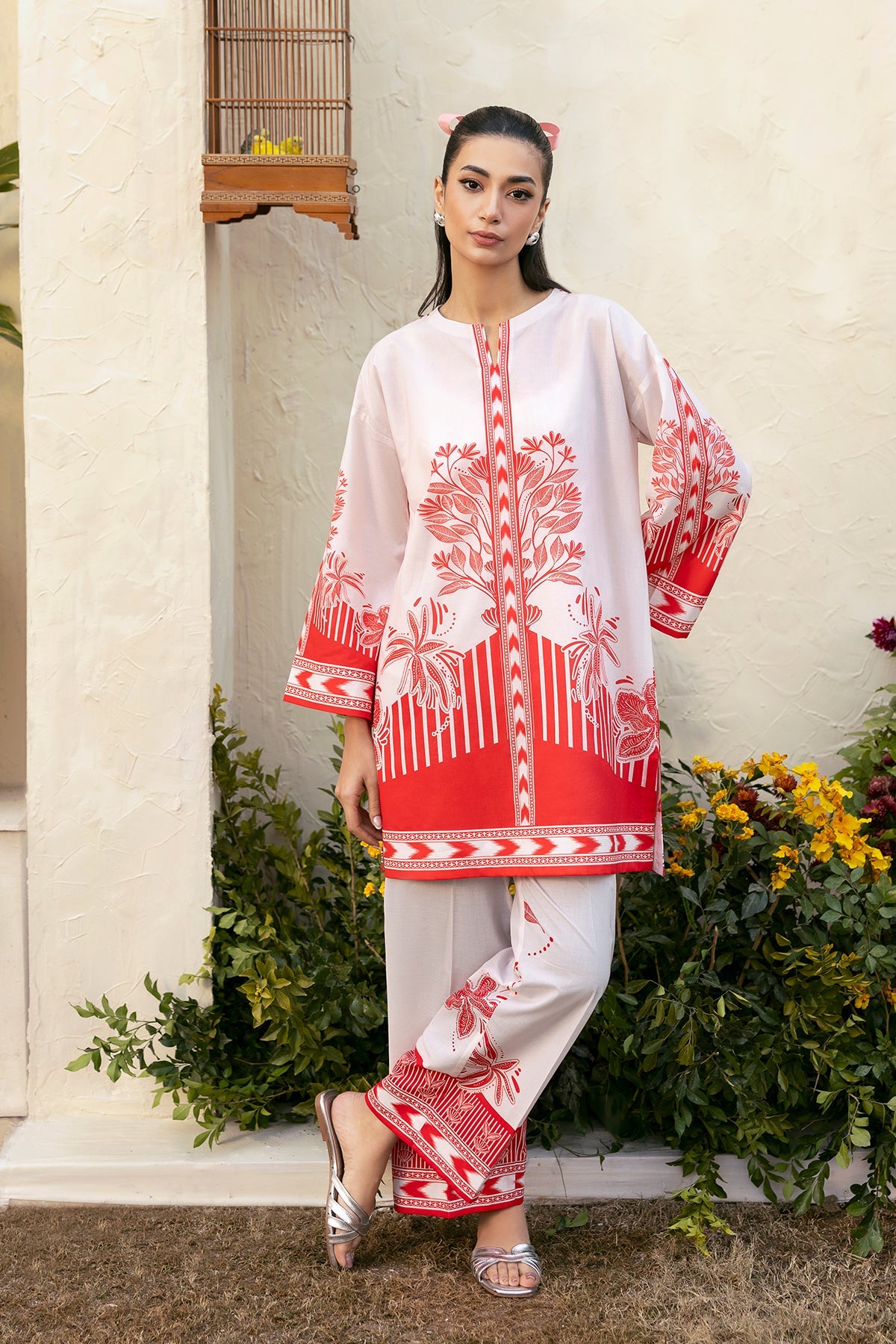 Sahar | Selene 25 | Scarlet Reverie by Maria Faisal - Registered Vendor of : Sahar - type : Ladies Clothes - 100% original wedding dresses