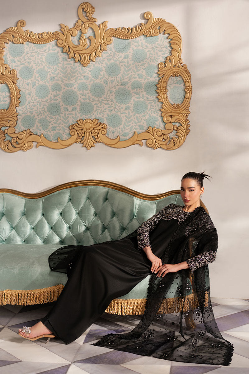 Khakaa | Gaia 25 | Noirish - Ladies Clothes - Maria Faisal