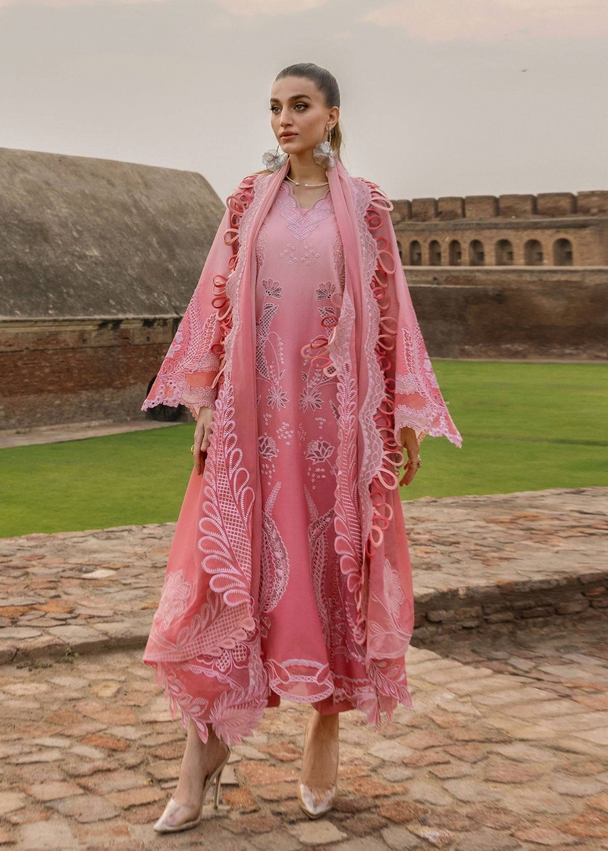 Crimson | Tasawar 25 | ALL THINGS OMBRE - D1B by Maria Faisal - Registered Vendor of : Crimson - type : Ladies Clothes - 100% original wedding dresses