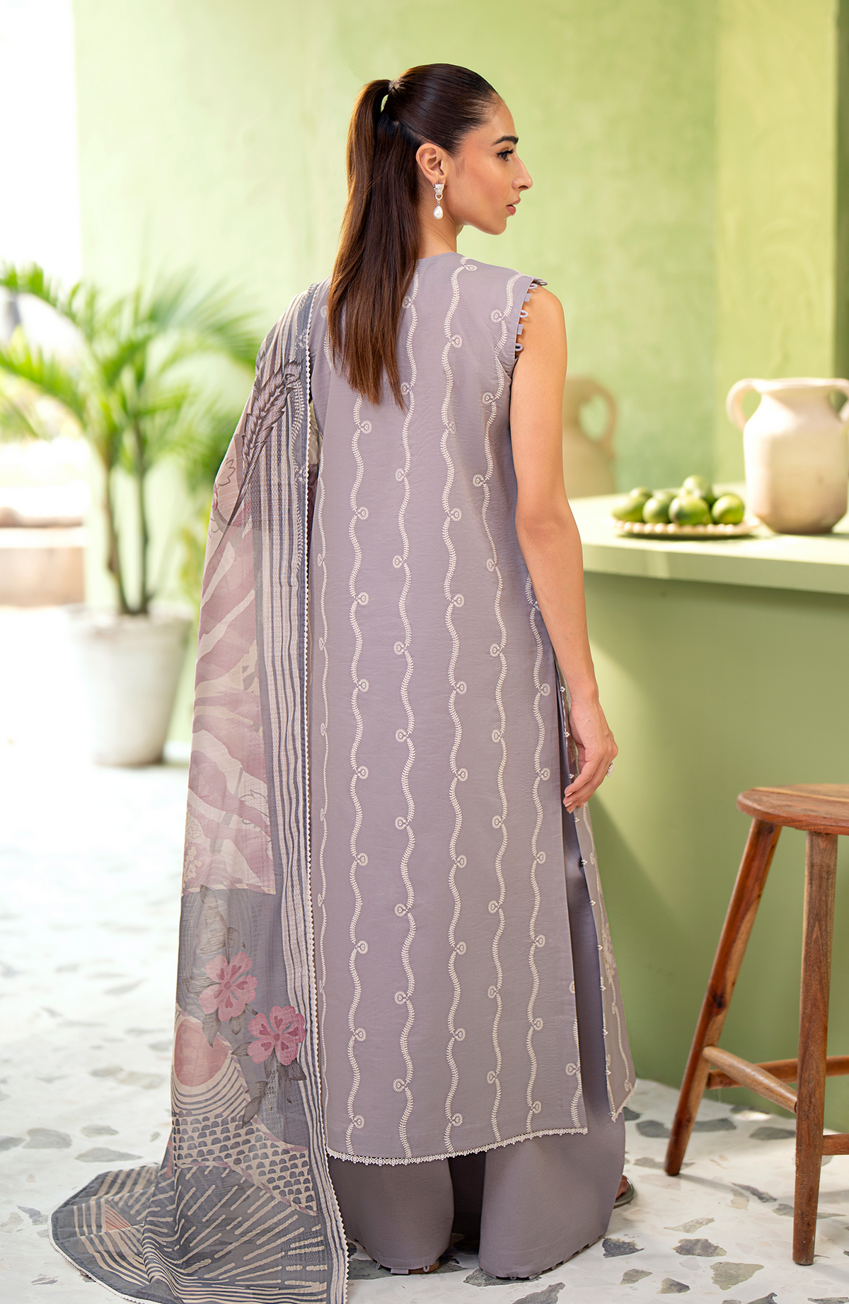 Seran | Artisan Lawn 25 | GRIS by Maria Faisal - Registered Vendor of : Seran - type : Ladies Clothes - 100% original wedding dresses