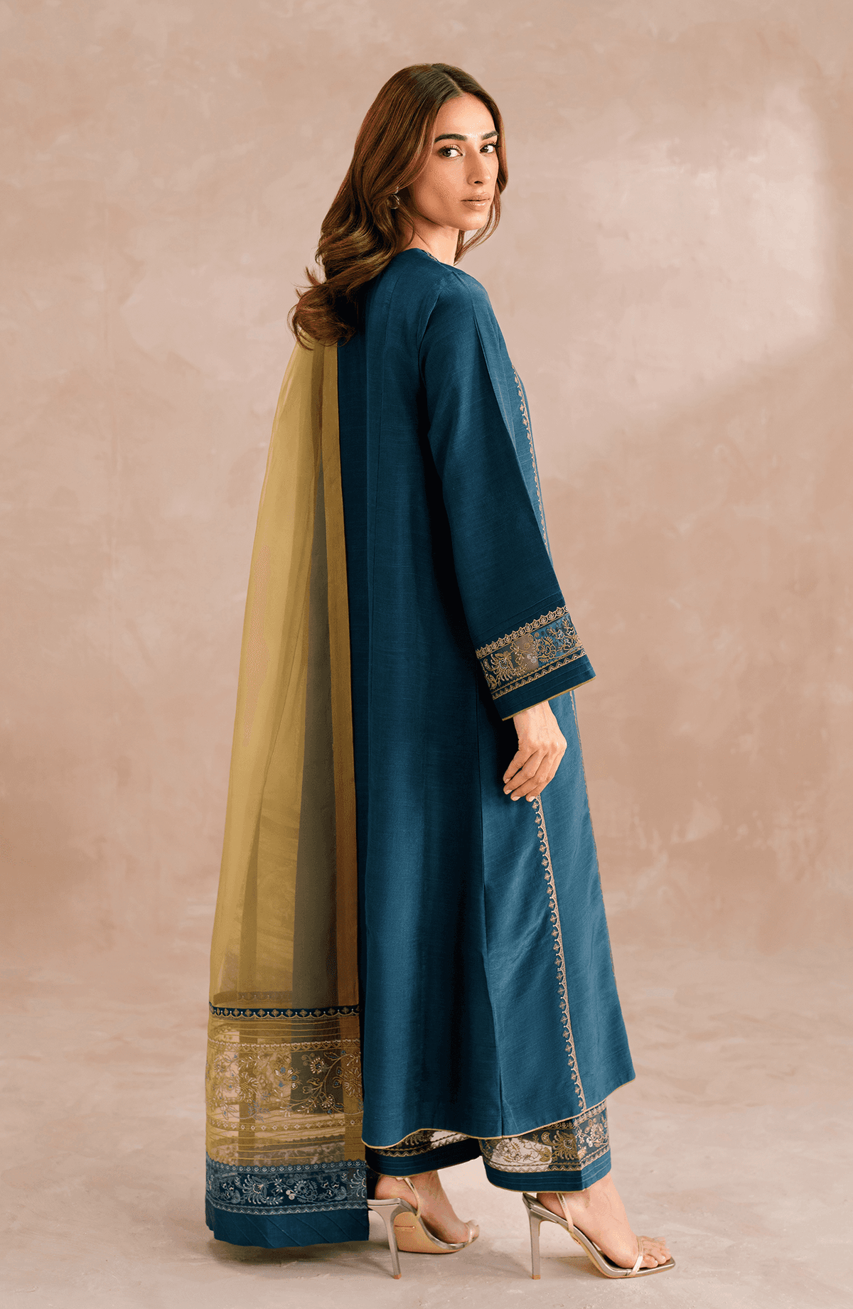 Seran | Eid Luxe Pret 25 | AURIC by Maria Faisal - Registered Vendor of : Seran - type : Ladies Clothes - 100% original wedding dresses