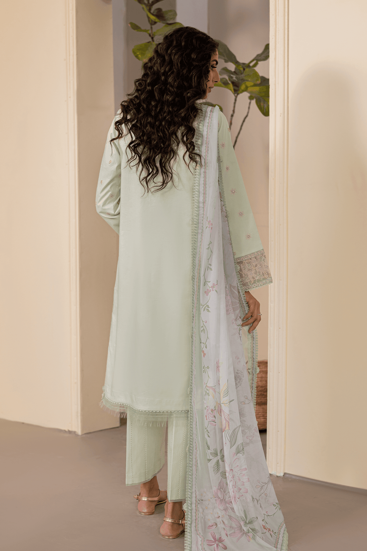 Seran | Nayab Eid Lawn | ABEER by Maria Faisal - Registered Vendor of : Seran - type : Ladies Clothes - 100% original wedding dresses