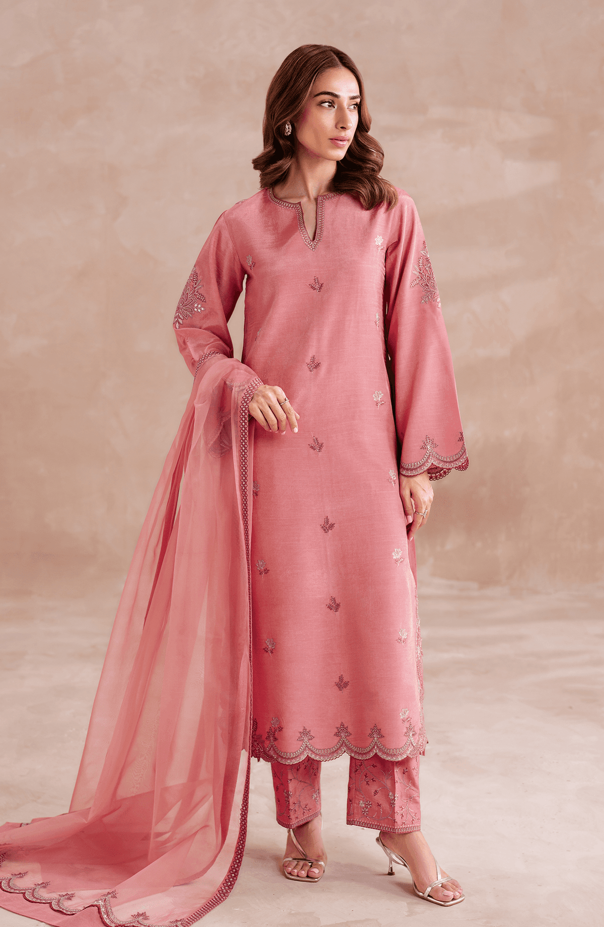 Seran | Eid Luxe Pret 25 | ESHE by Maria Faisal - Registered Vendor of : Seran - type : Ladies Clothes - 100% original wedding dresses