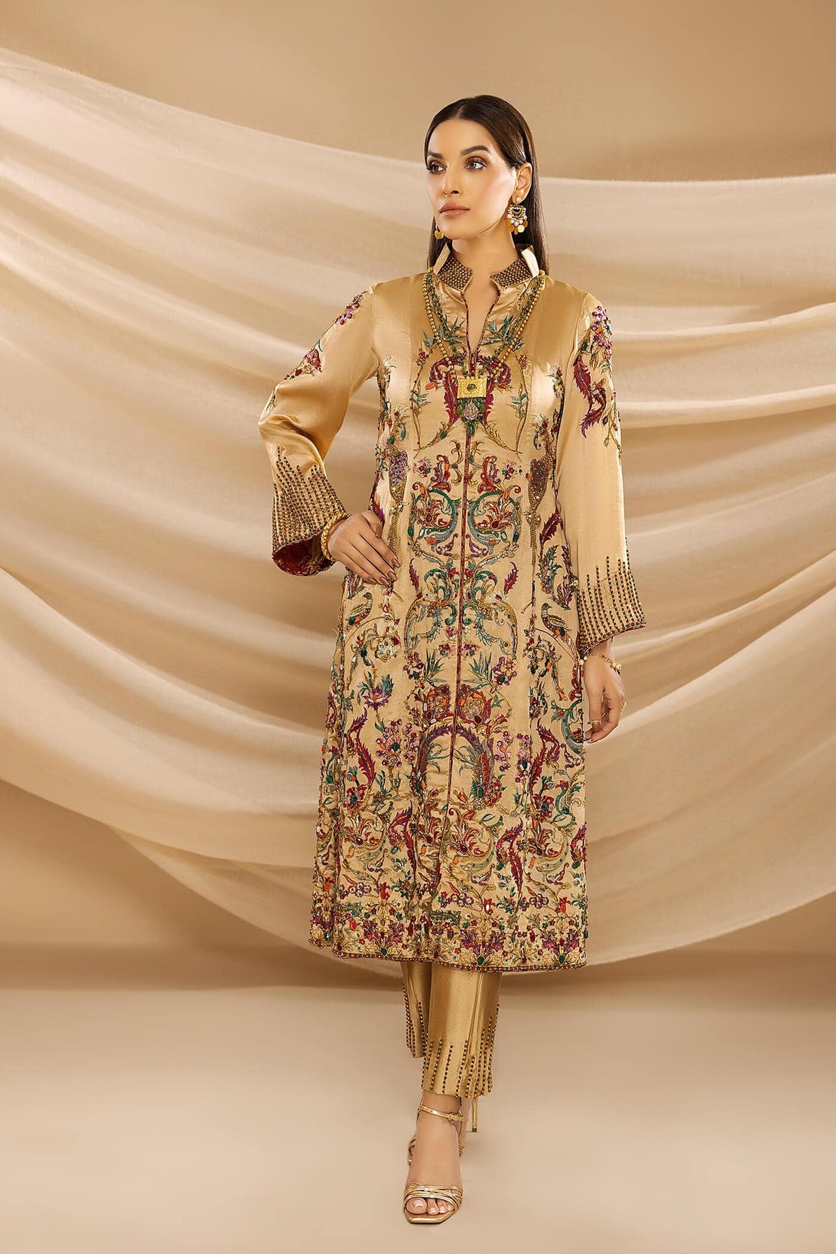 Nilofer Shahid | Shama e Mehfil | Diyar e Ishq - Bridal Dress - available at Maria Faisal in UK and USA.