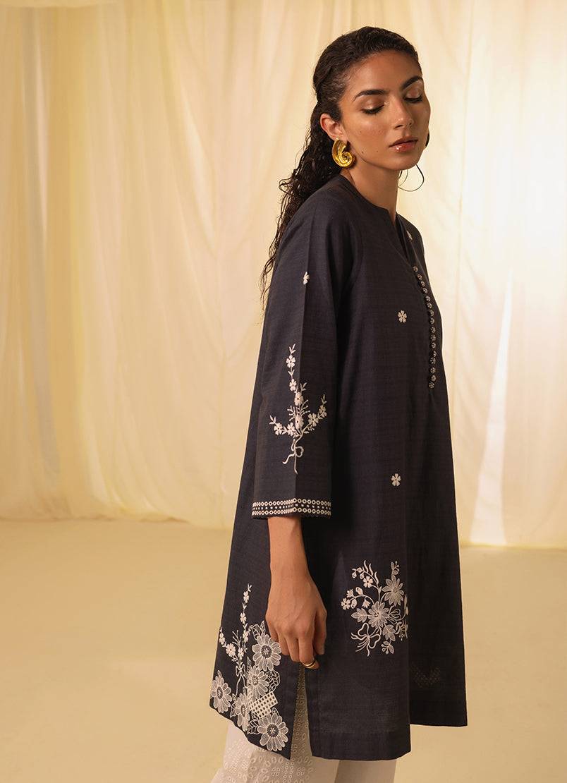 Image | Spring Basics 25 | IJSE-214055-12500 by Maria Faisal - Registered Vendor of : Image - type : Ladies Clothes - 100% original wedding dresses