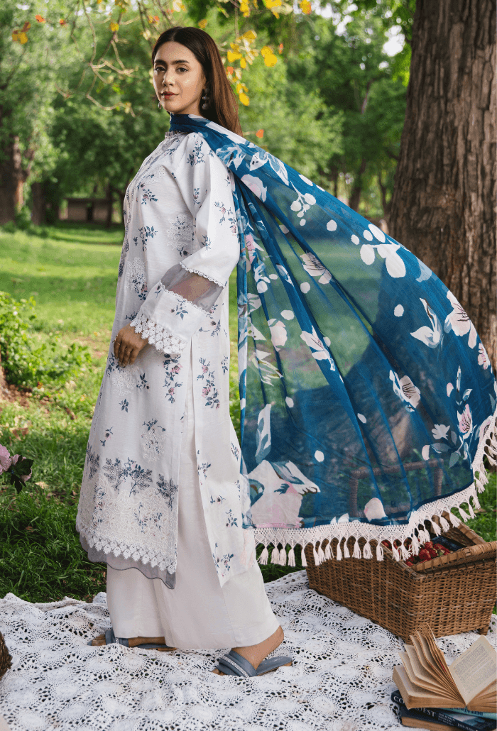 Hum Dum | Summer Breeze 25 | D01 by Maria Faisal - Registered Vendor of : Hum Dum - type : Ladies Clothes - 100% original wedding dresses