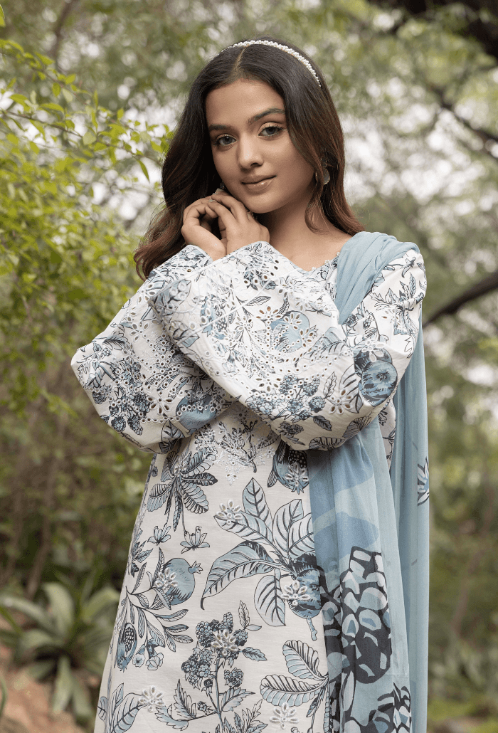 Humdum | Eden Garden 25 | Eden Garden - D09 by Maria Faisal - Registered Vendor of : Humdum - type : Ladies Clothes - 100% original wedding dresses