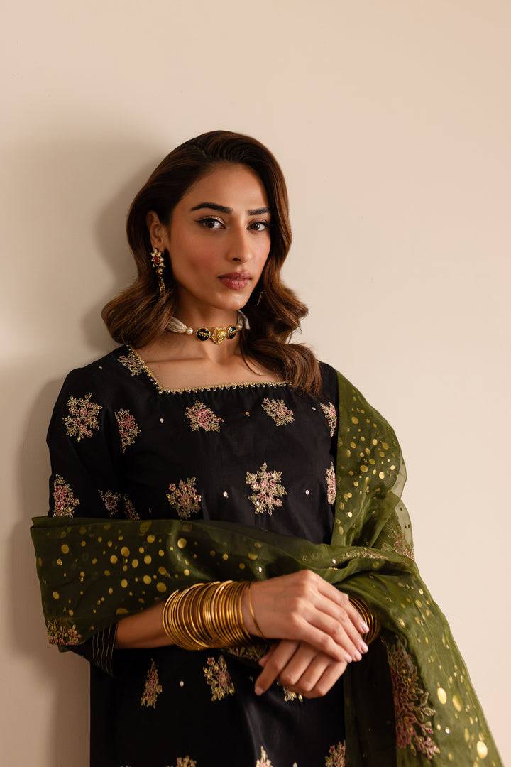 Batik | Reception Luxe Edit | Yildiz by Maria Faisal - Registered Vendor of : Batik - type : Ladies Clothes - 100% original wedding dresses