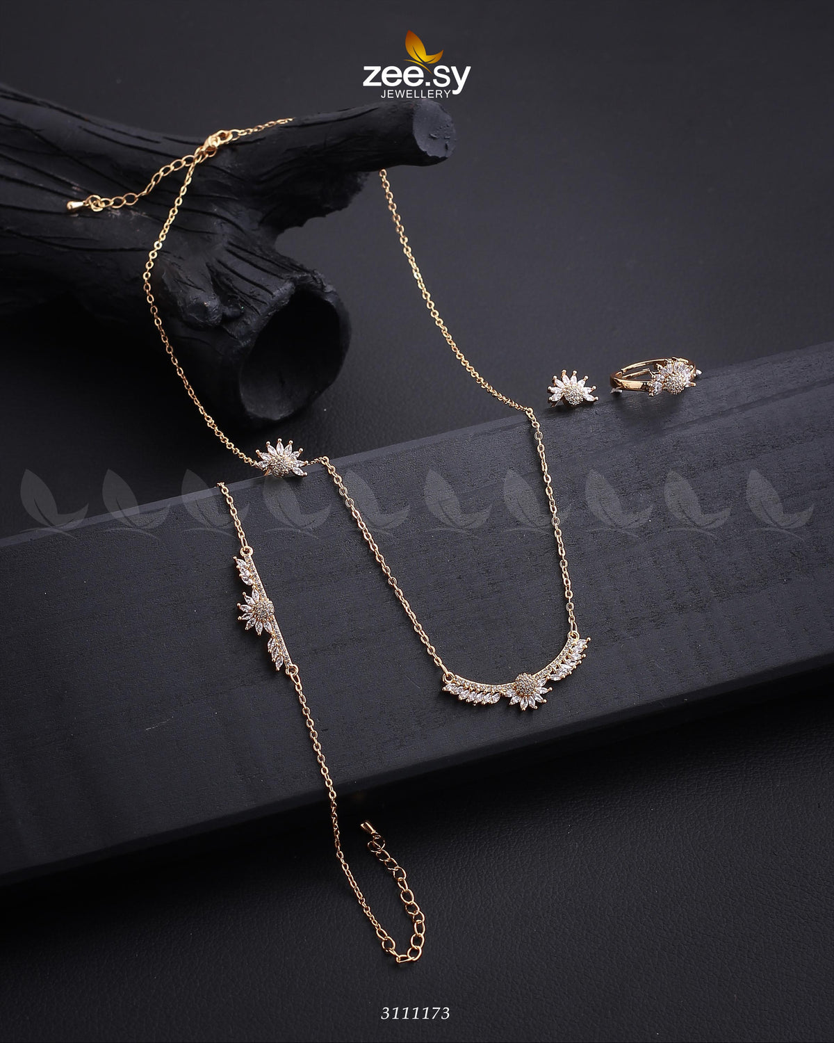 Sparrow Pendant - Pendants 