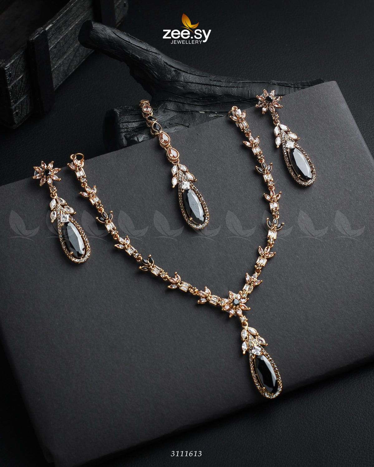 Saba Qamar Necklace Sets - Necklace Sets 