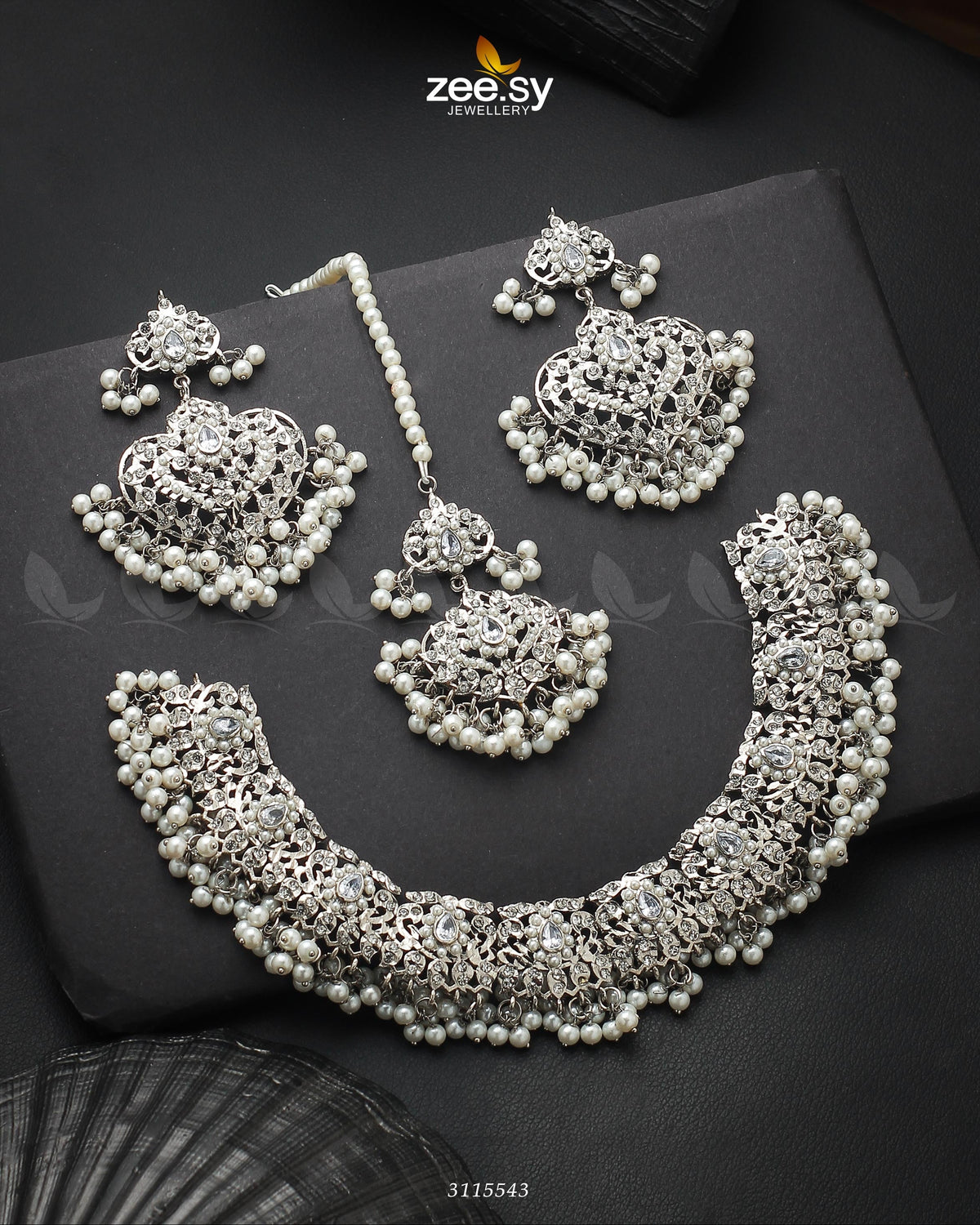 Gracious Necklace Set - Necklace Sets 