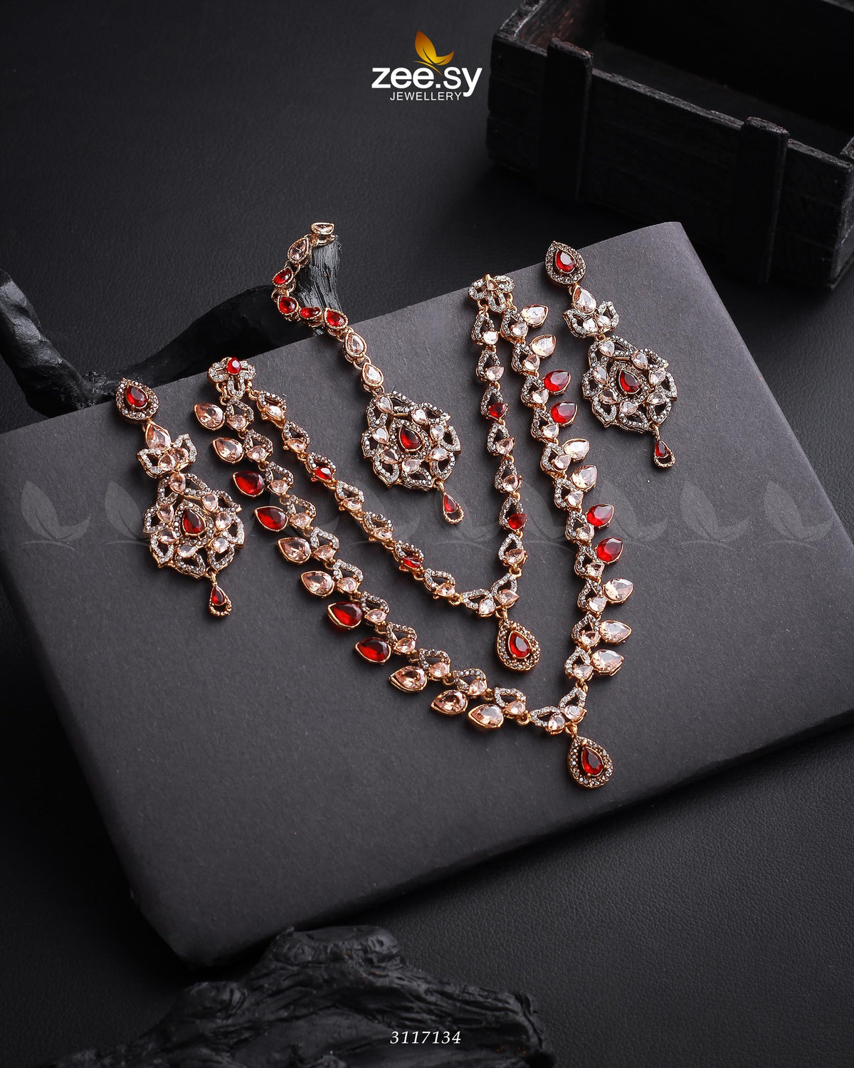 Urwa Hocane Necklace Set - Necklace Sets 