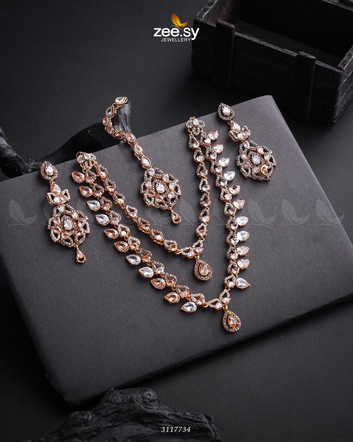 Urwa Hocane Necklace Set - Necklace Sets 