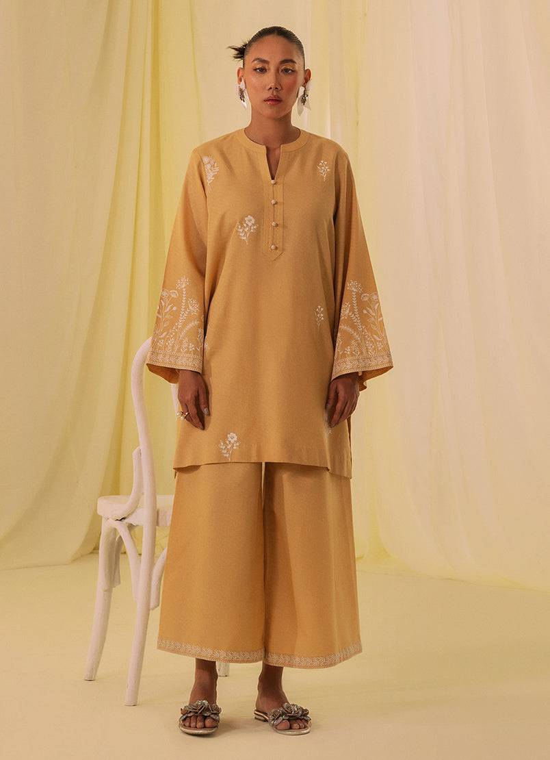 Image | Spring Basics 25 | IJSE-214044-12506 by Maria Faisal - Registered Vendor of : Image - type : Ladies Clothes - 100% original wedding dresses