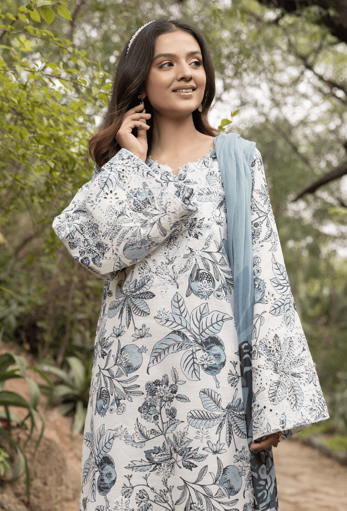 Humdum | Eden Garden 25 | Eden Garden - D09 by Maria Faisal - Registered Vendor of : Humdum - type : Ladies Clothes - 100% original wedding dresses
