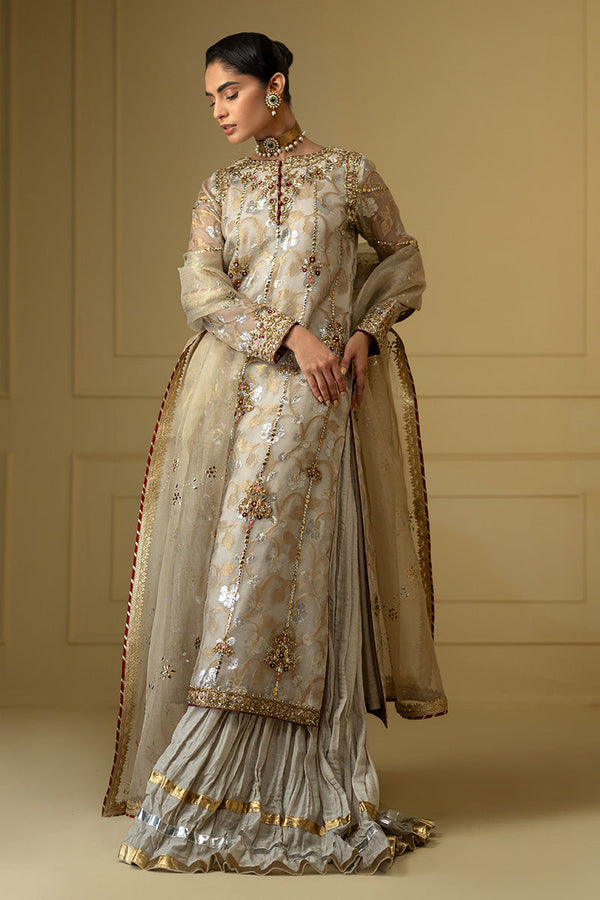 Sana Abbas | Suvi Wedding Formals | GIA