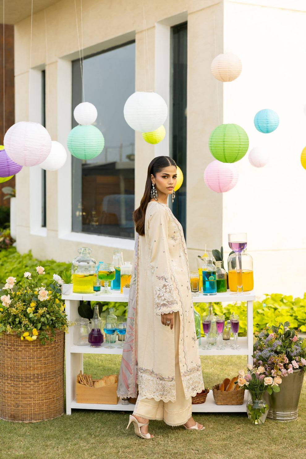 Florent | Eid Collection | FEF - 3B by Maria Faisal - Registered Vendor of : Florent - type : Ladies Clothes - 100% original wedding dresses