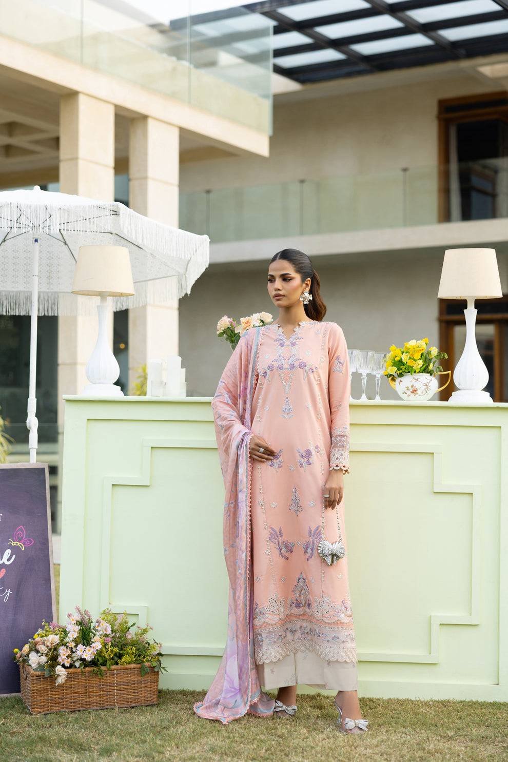 Florent | Eid Collection | FEF - 4A by Maria Faisal - Registered Vendor of : Florent - type : Ladies Clothes - 100% original wedding dresses