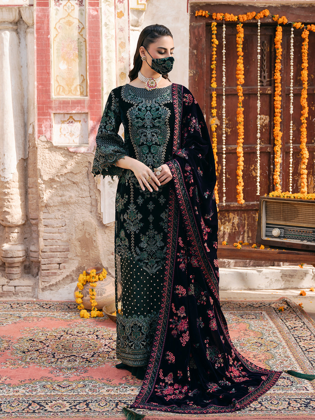 Flossie | Siara Velvet Formals | V-102 - B - Ladies Clothes - Maria Faisal