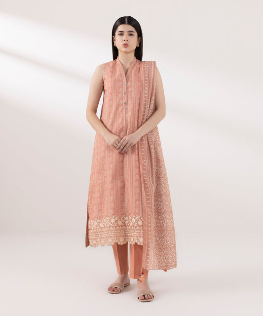 Sapphire | Intermix 2024 | Cambric Suit S-39 - Designer Dress with Intricate embroidery and embellishments. Shop elegent wedding dress at Maria Faisal.