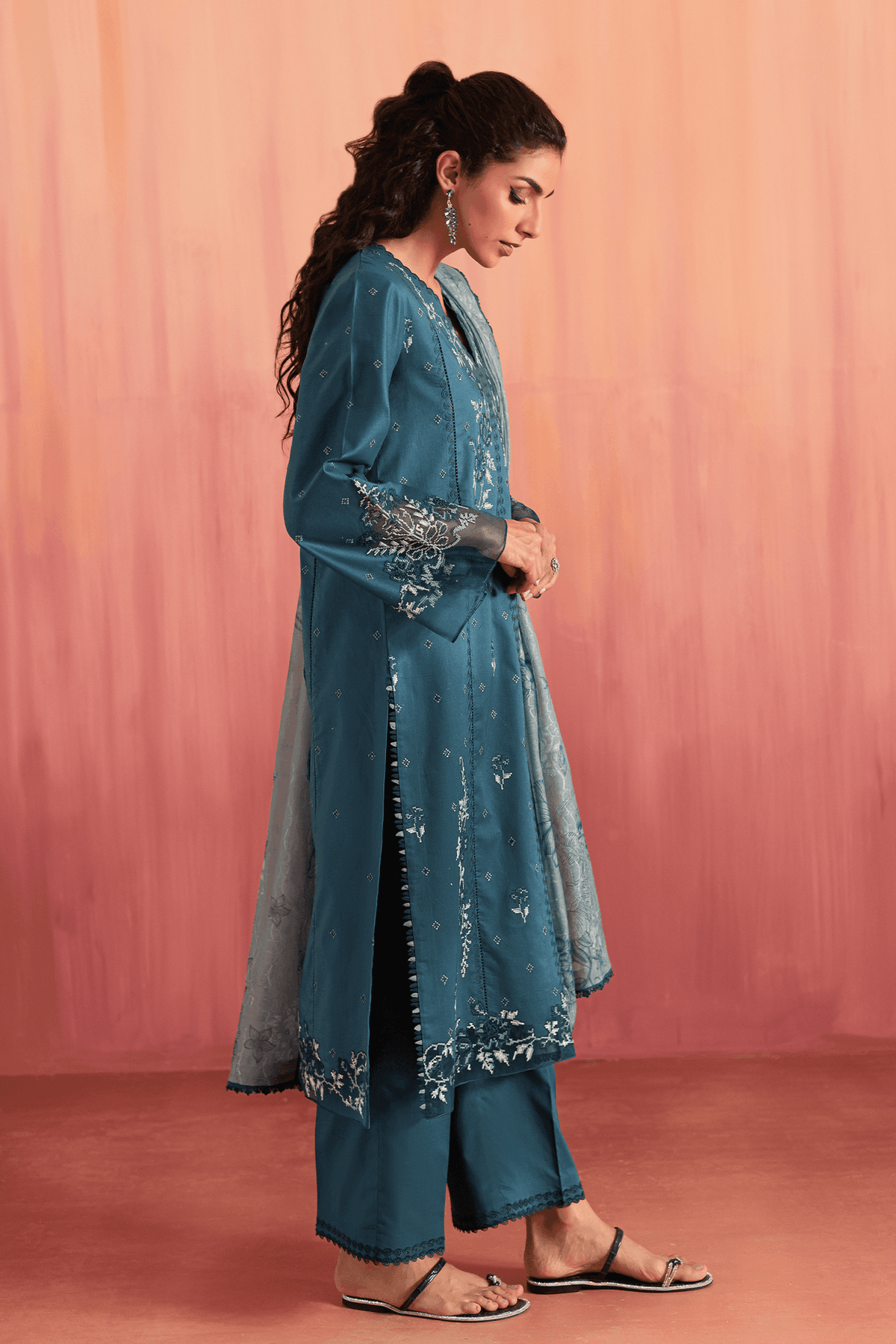 Seran | Nayab Eid Lawn | TIA by Maria Faisal - Registered Vendor of : Seran - type : Ladies Clothes - 100% original wedding dresses