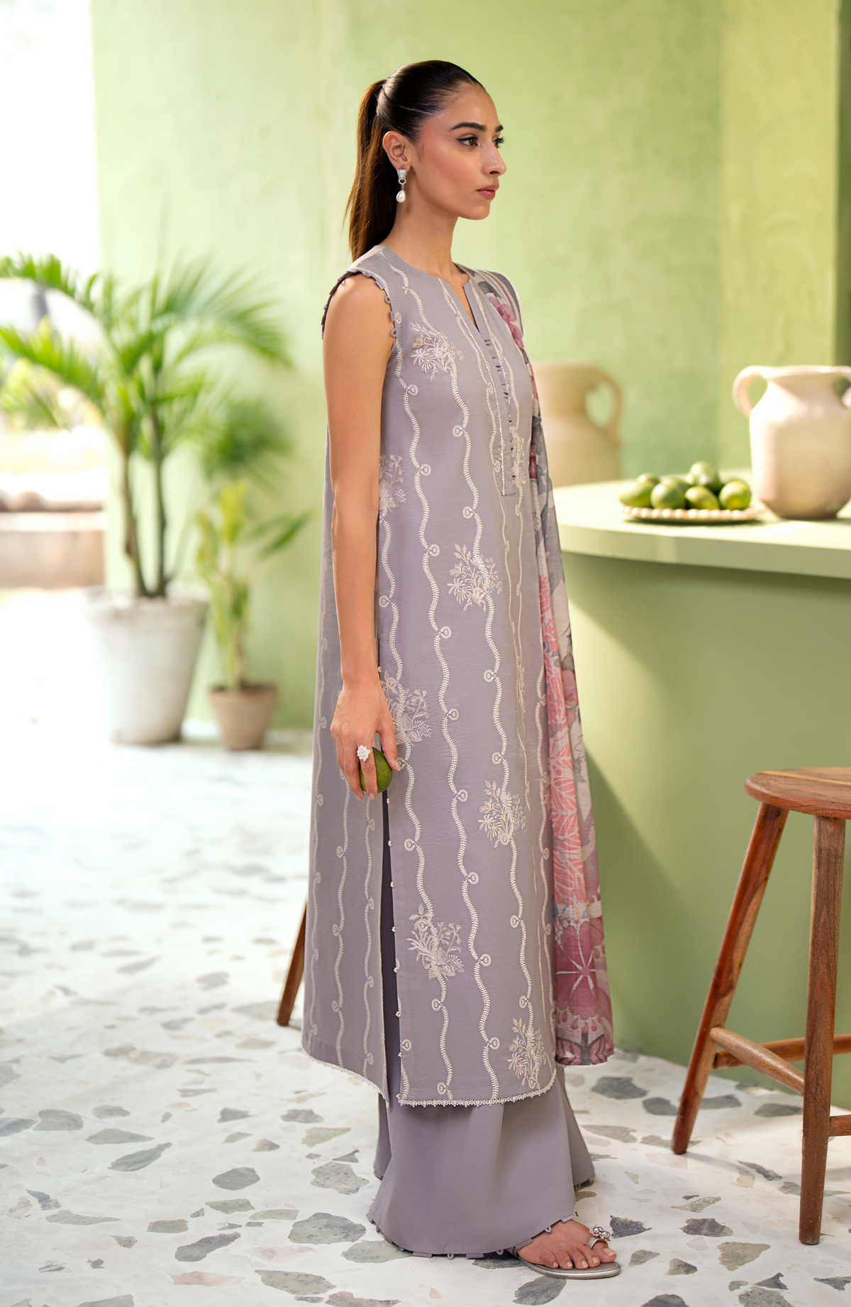 Seran | Artisan Lawn 25 | GRIS by Maria Faisal - Registered Vendor of : Seran - type : Ladies Clothes - 100% original wedding dresses