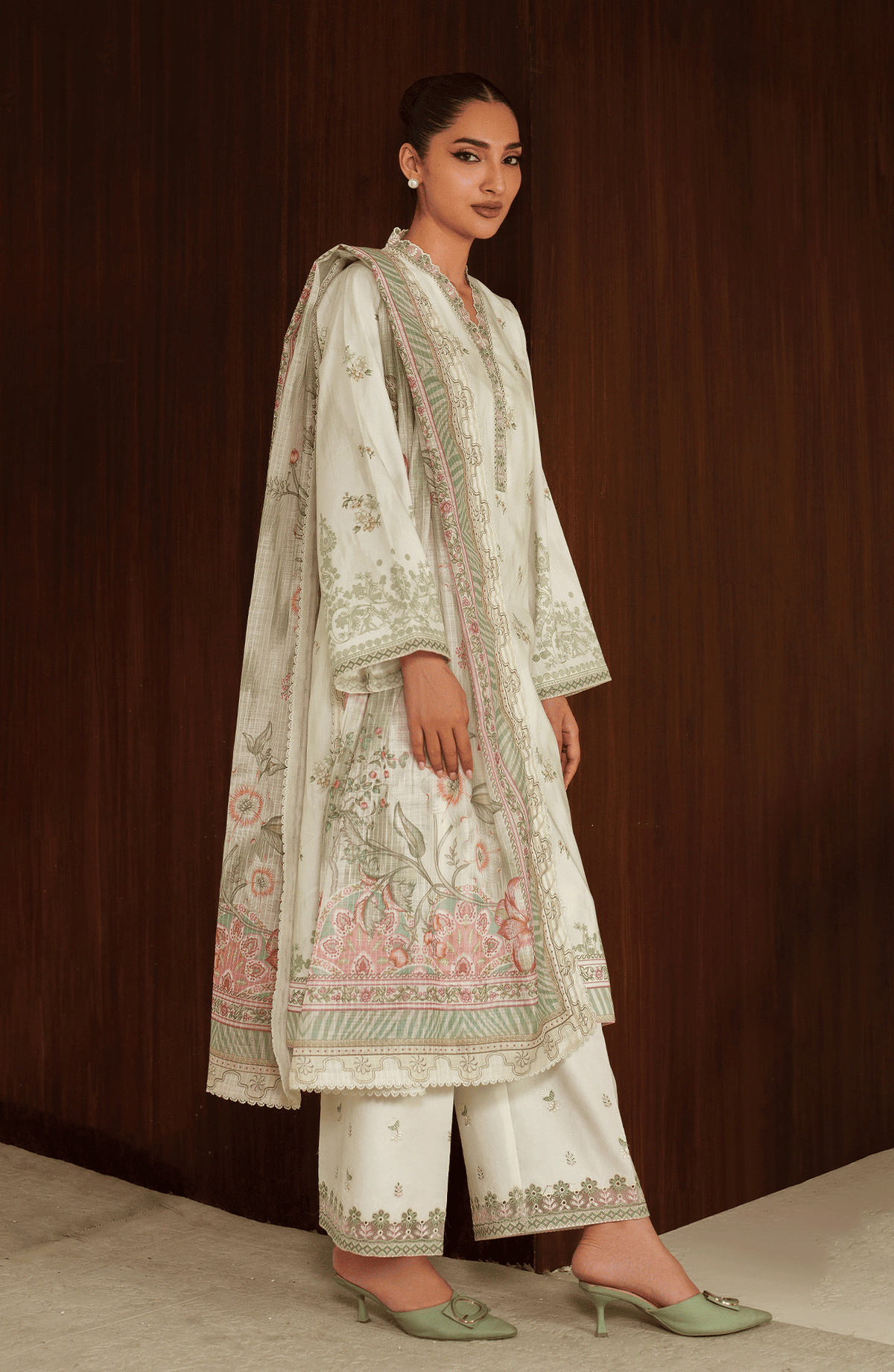 Seran | Ilara Cambric | ELVERRA - Ladies Clothes - Maria Faisal