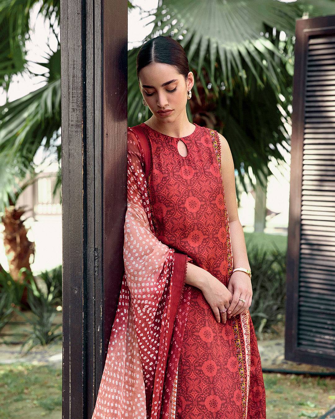 Faiza Saqlain | Carmela Luxury Pret | Gloriana by Maria Faisal - Registered Vendor of : Faiza Saqlain - type : Ladies Clothes - 100% original wedding dresses