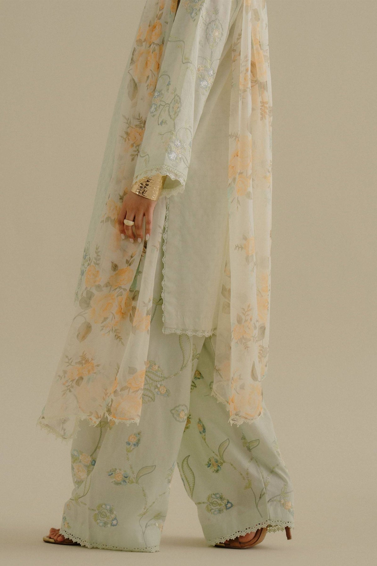 Zara Shahjahan | Coco Lawn 25 | Elva-1B by Maria Faisal - Registered Vendor of : Zara Shahjahan - type : - 100% original wedding dresses