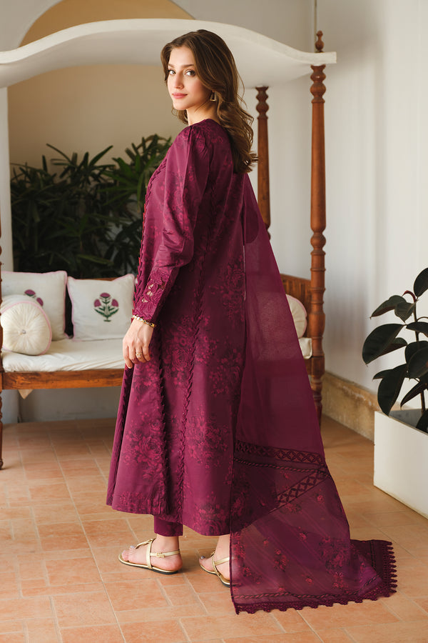 Baroque | Luxury Pret 24 | UF-645 - Designer Dress with Intricate embroidery and embellishments. Shop elegent wedding dress at Maria Faisal.