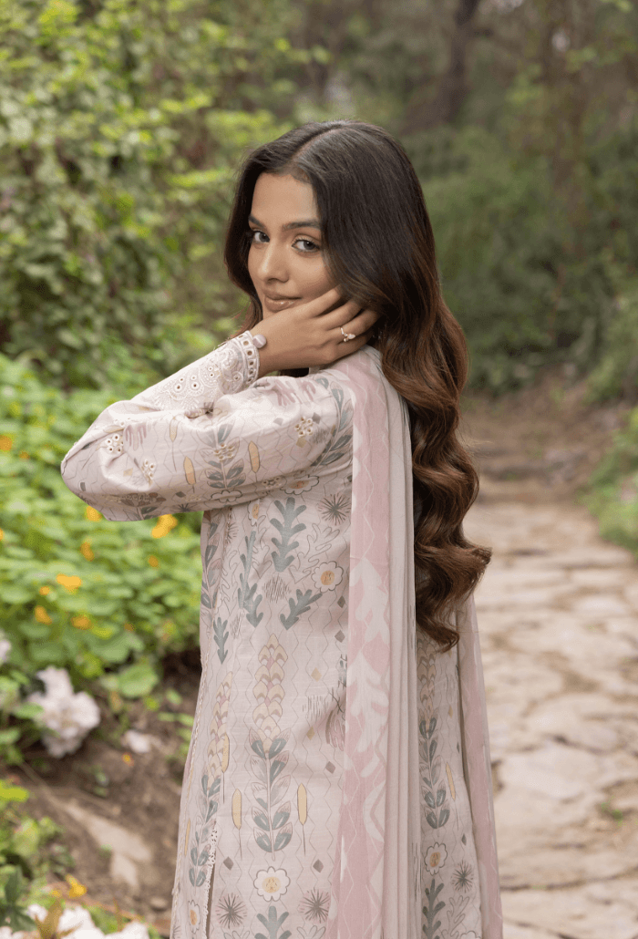 Humdum | Eden Garden 25 | Eden Garden - D10 by Maria Faisal - Registered Vendor of : HumDum - type : Ladies Clothes - 100% original wedding dresses
