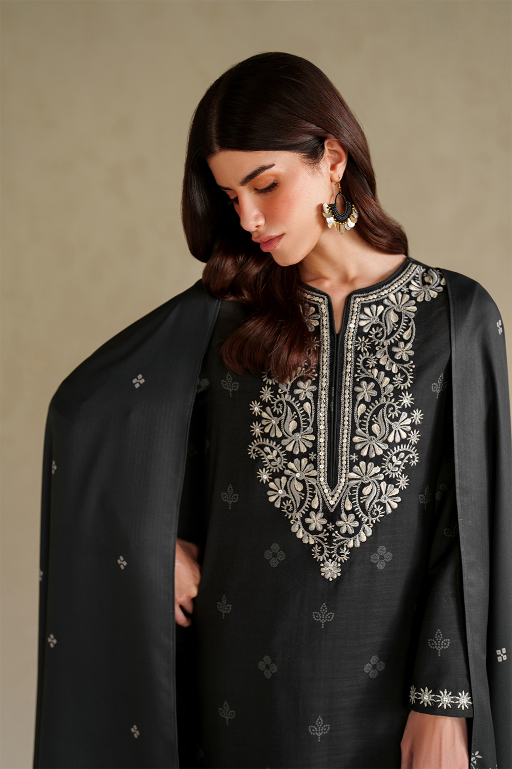 Iznik | Winter Chapter 25 | UE-591 Printed Khaddar - Casual Dress - available at Maria Faisal in UK and USA.