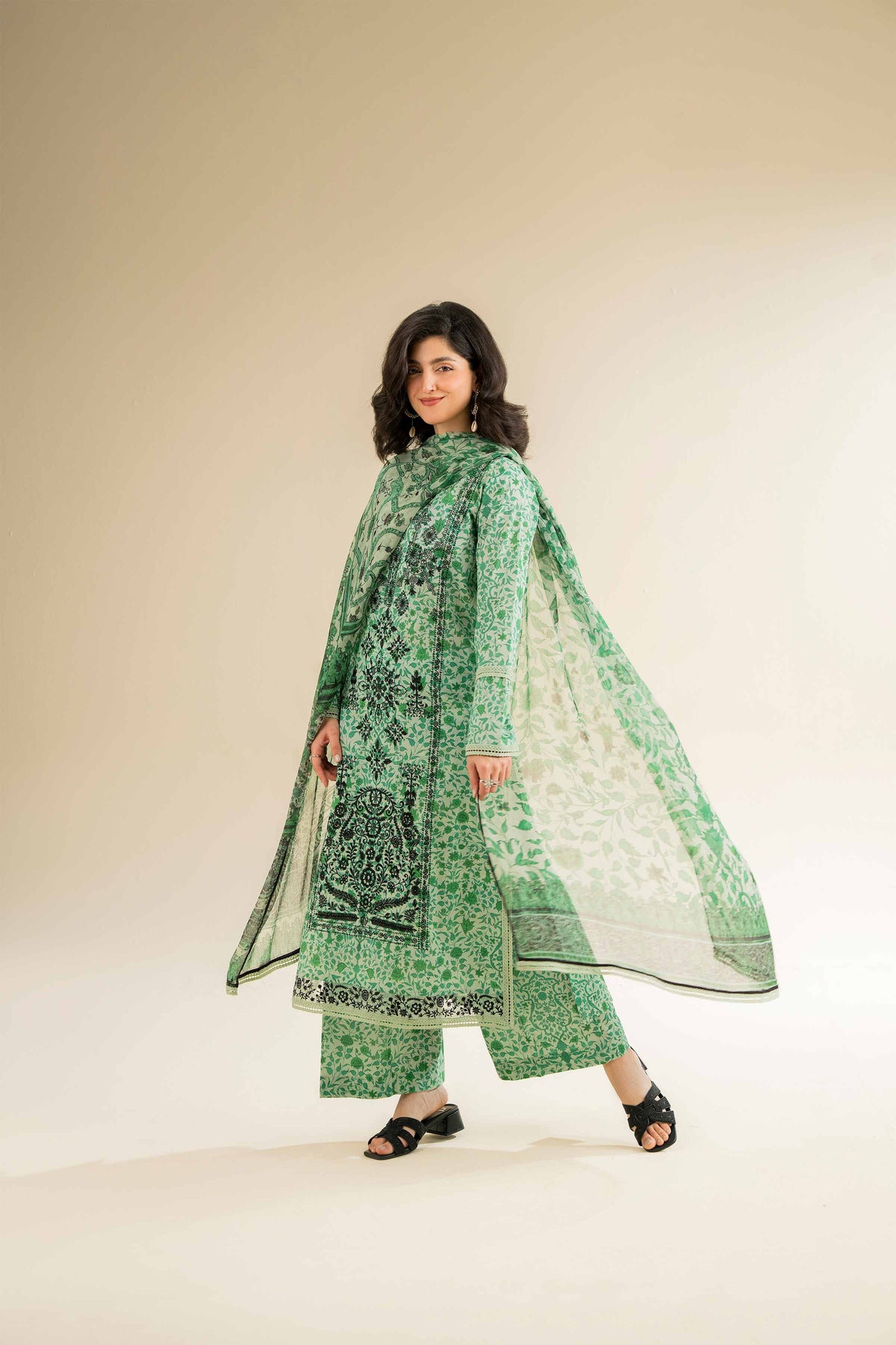 Nishat | Cross Season Edit | 42501082 - Ladies Clothes 