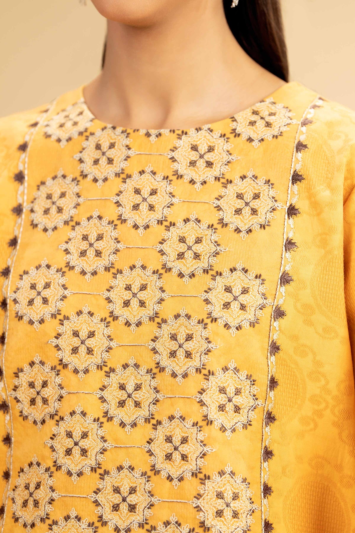 Nishat | Cross Season Edit | 42501100 - Ladies Clothes 