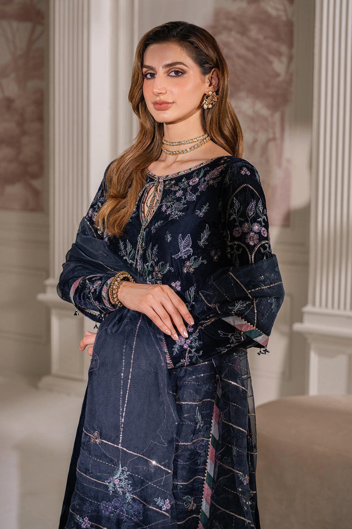 Baroque | Jahanara Luxury Velvet 24 | UF-751 - Designer Dress with Intricate embroidery and embellishments. Shop elegent wedding dress at Maria Faisal.
