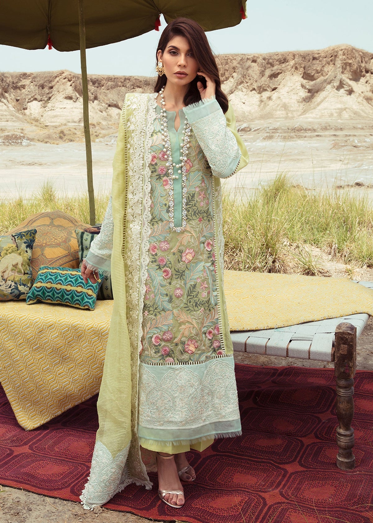 Saira Shakira | Luxury Pret | Aurora - Ladies Clothes - Maria Faisal