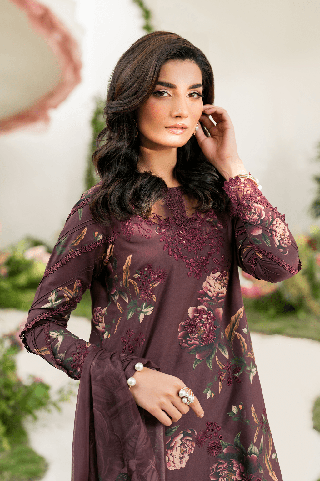 Iznik | Festive Edition | IFE-10 by Maria Faisal - Registered Vendor of : Iznik - type : Ladies Clothes - 100% original wedding dresses