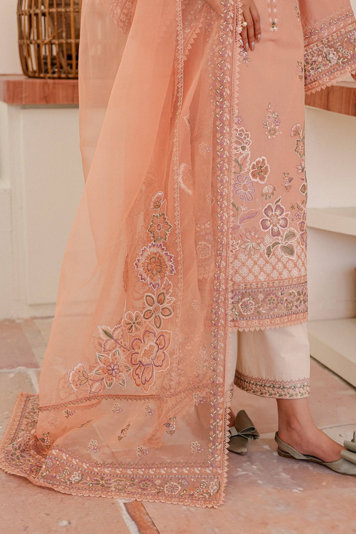 Batik | Kai Formals | Joye by Maria Faisal - Registered Vendor of : Batik - type : Ladies Clothes - 100% original wedding dresses