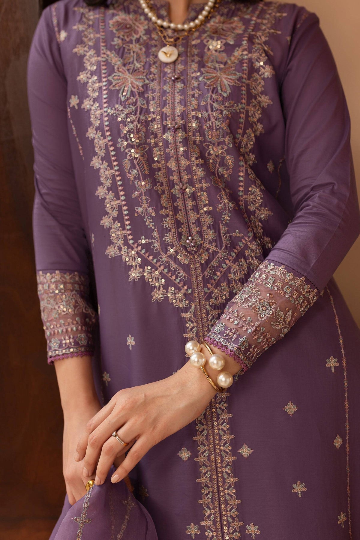 Batik | Kai Formals | Khoyo by Maria Faisal - Registered Vendor of : Batik - type : Ladies Clothes - 100% original wedding dresses