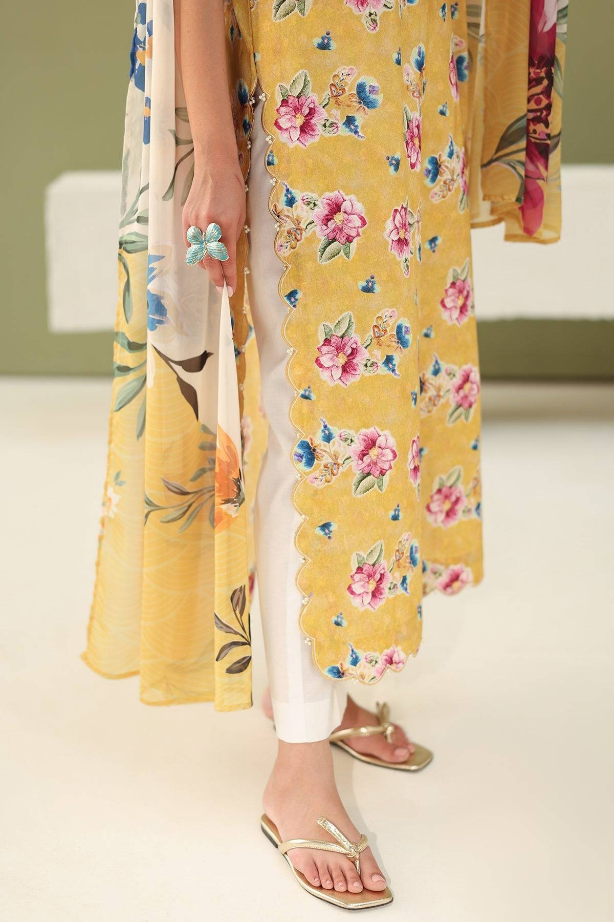 Baroque | Eid Printique | EMBROIDERED PRINTED LAWN UF-4182 by Maria Faisal - Registered Vendor of : Baroque - type : Ladies Clothes - 100% original wedding dresses