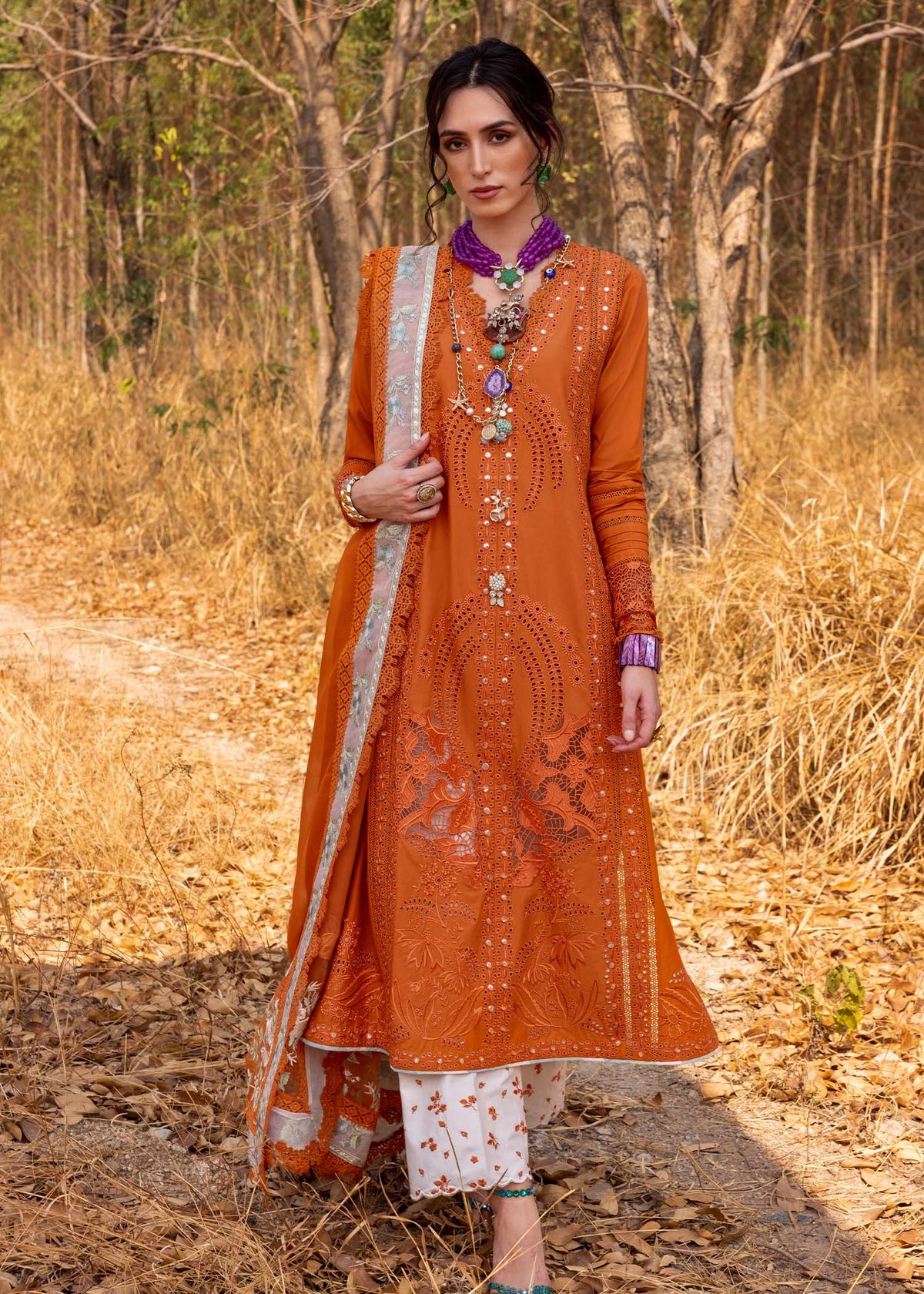Saira Shakira | Luxury Lawn 25 | SHAMS-B by Maria Faisal - Registered Vendor of : Saira Shakira - type : Ladies Clothes - 100% original wedding dresses