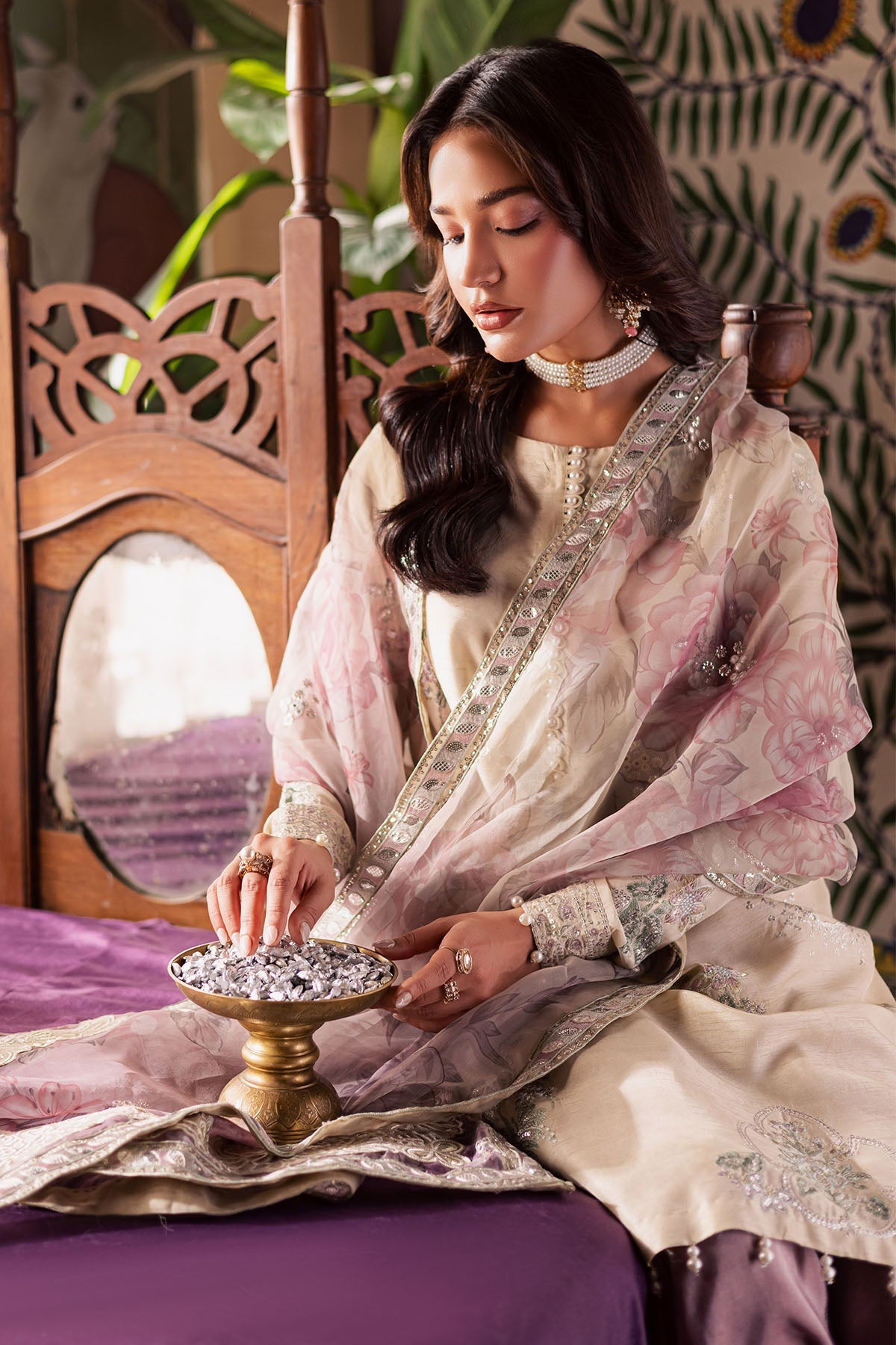 Nureh | Nur Mahal | NE-194 - Formal Dress - available at Maria Faisal in UK and USA.
