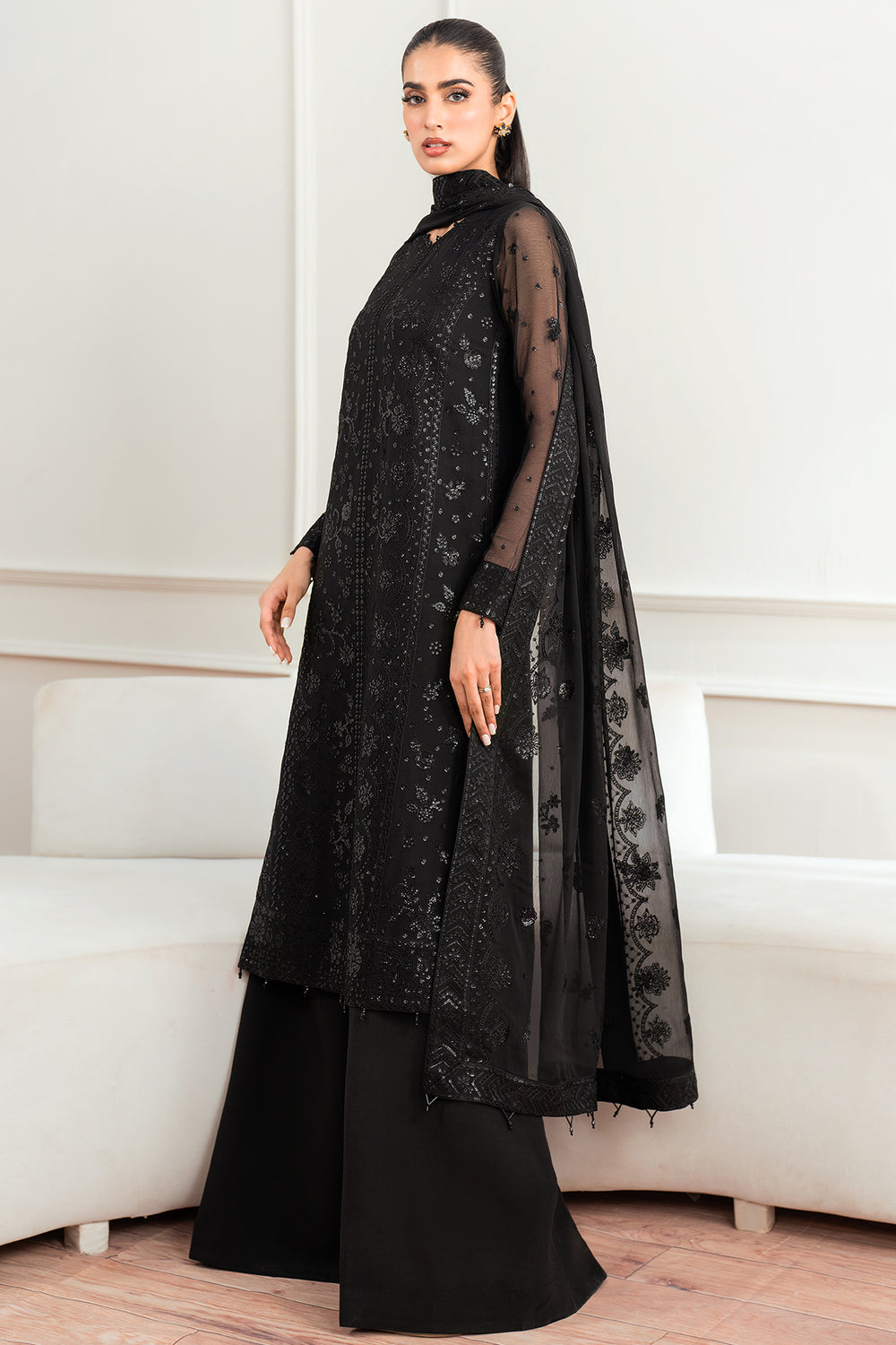 Farasha | Essence Formals 25 | Dark Whisper