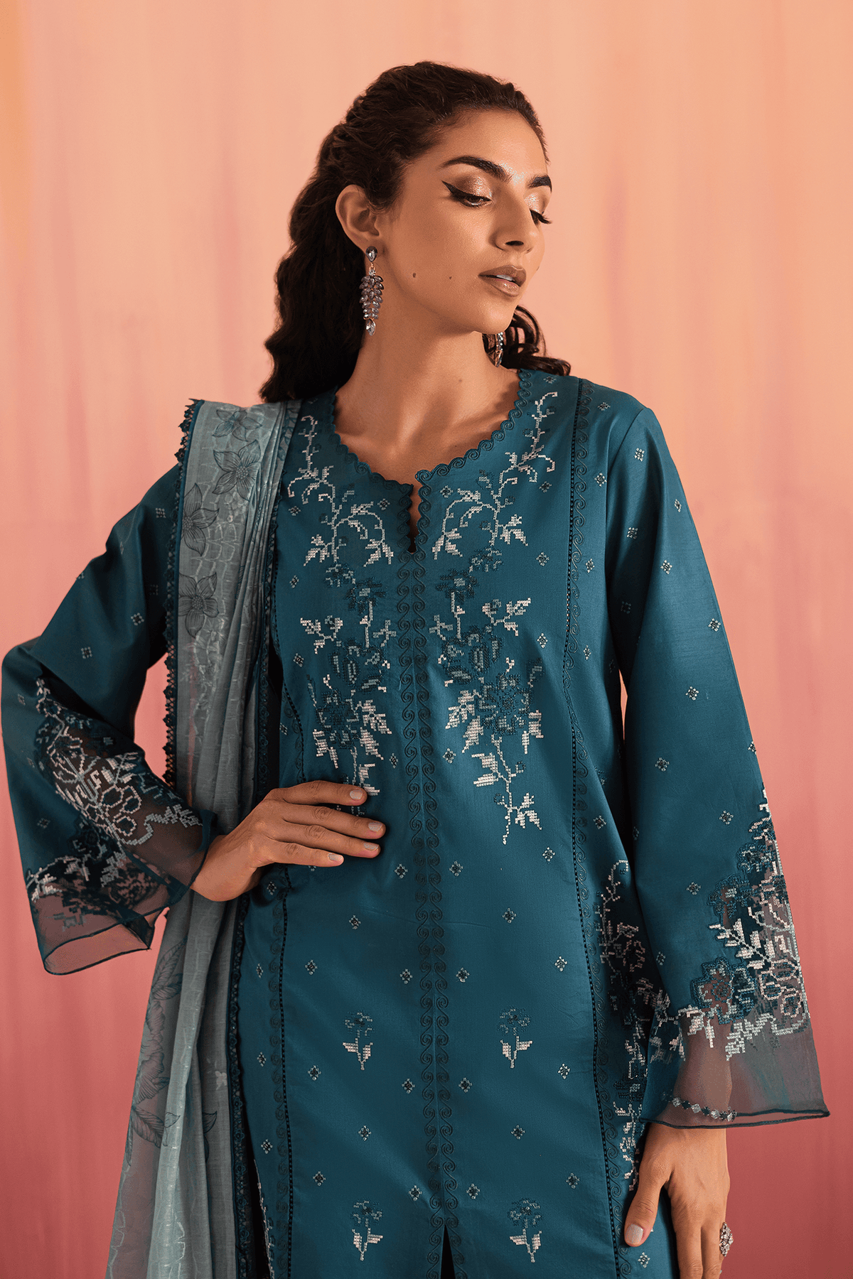 Seran | Nayab Eid Lawn | TIA by Maria Faisal - Registered Vendor of : Seran - type : Ladies Clothes - 100% original wedding dresses