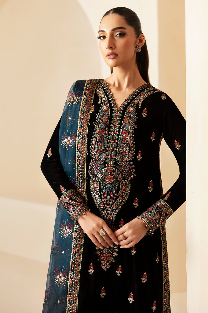 Jazmin | Velvet Edit 24 | VF-2028 - Ladies Clothes - Maria Faisal
