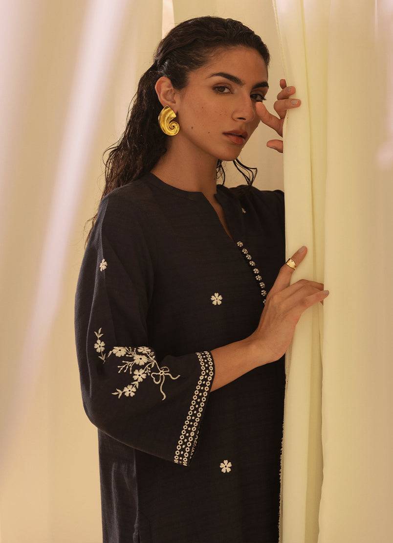 Image | Spring Basics 25 | IJSE-214055-12500 by Maria Faisal - Registered Vendor of : Image - type : Ladies Clothes - 100% original wedding dresses