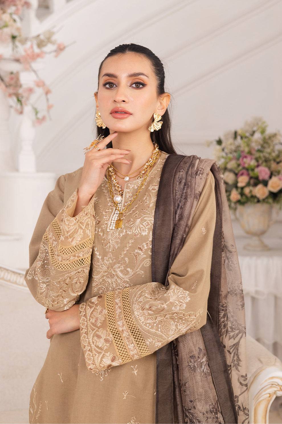 Maryum N Maria | Mira Luxury Lawn | LEYLA - FS50105 by Maria Faisal - Registered Vendor of : Maryum N Maria - type : Ladies Clothes - 100% original wedding dresses