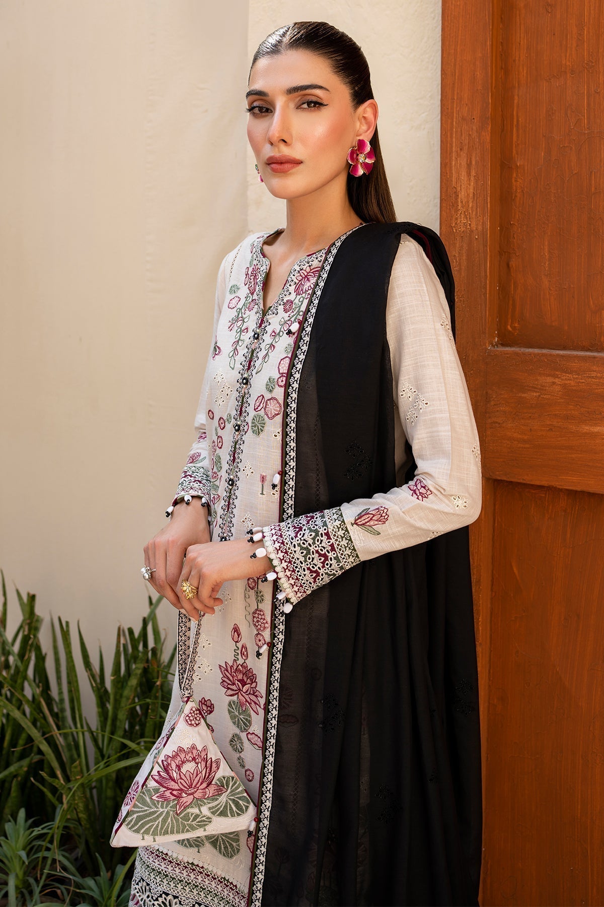 Jazmin | Irish Lawn SS 24 | D8 - Maria Faisal.