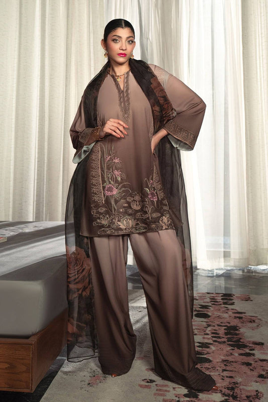 Erum Khan | Eid Edit 25 | Mocha Muse by Maria Faisal - Registered Vendor of : Erum Khan - type : Ladies Clothes - 100% original wedding dresses